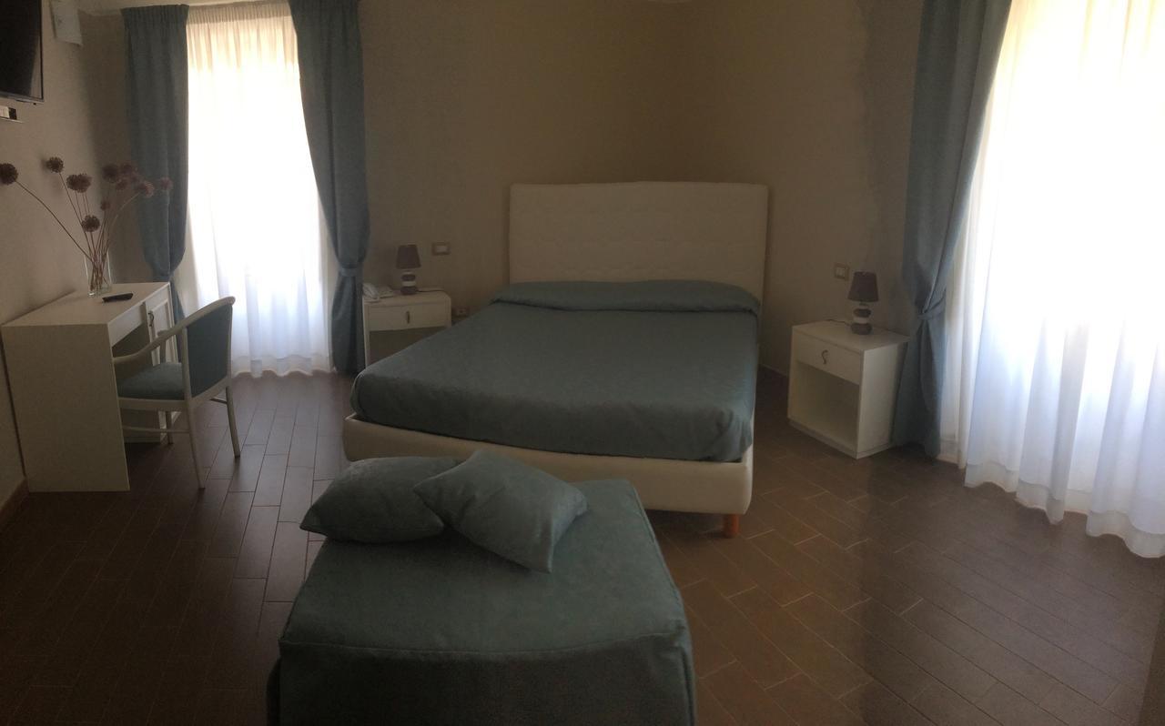 Hotel Sant'Anna Floresta Kültér fotó